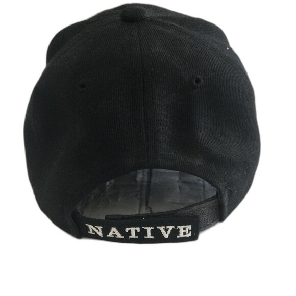 Native Embroidered Ajustable Strap Cap. - Picture 4 of 10